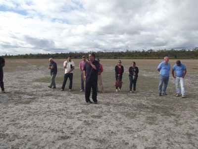 Encontro no Distrito de Lagoa Grande para tratar de assunto referente ao desassoreamento da Lagoa (17-07-201 (36).JPG