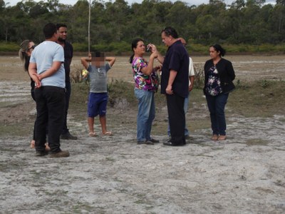 Encontro no Distrito de Lagoa Grande para tratar de assunto referente ao desassoreamento da Lagoa (17-07-201 (52).JPG