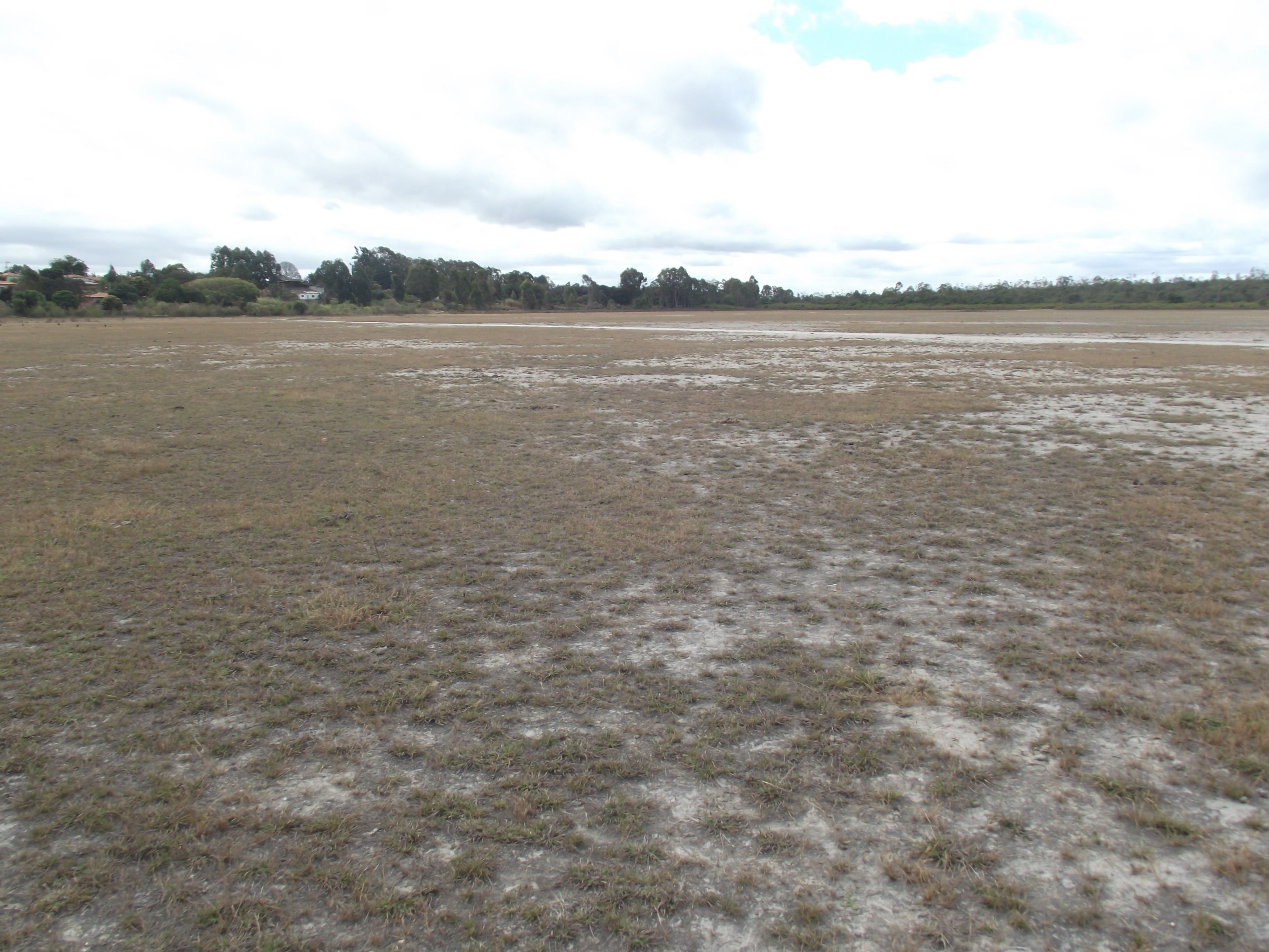 Encontro no Distrito de Lagoa Grande para tratar de assunto referente ao desassoreamento da Lagoa (17-07-201 (6).JPG