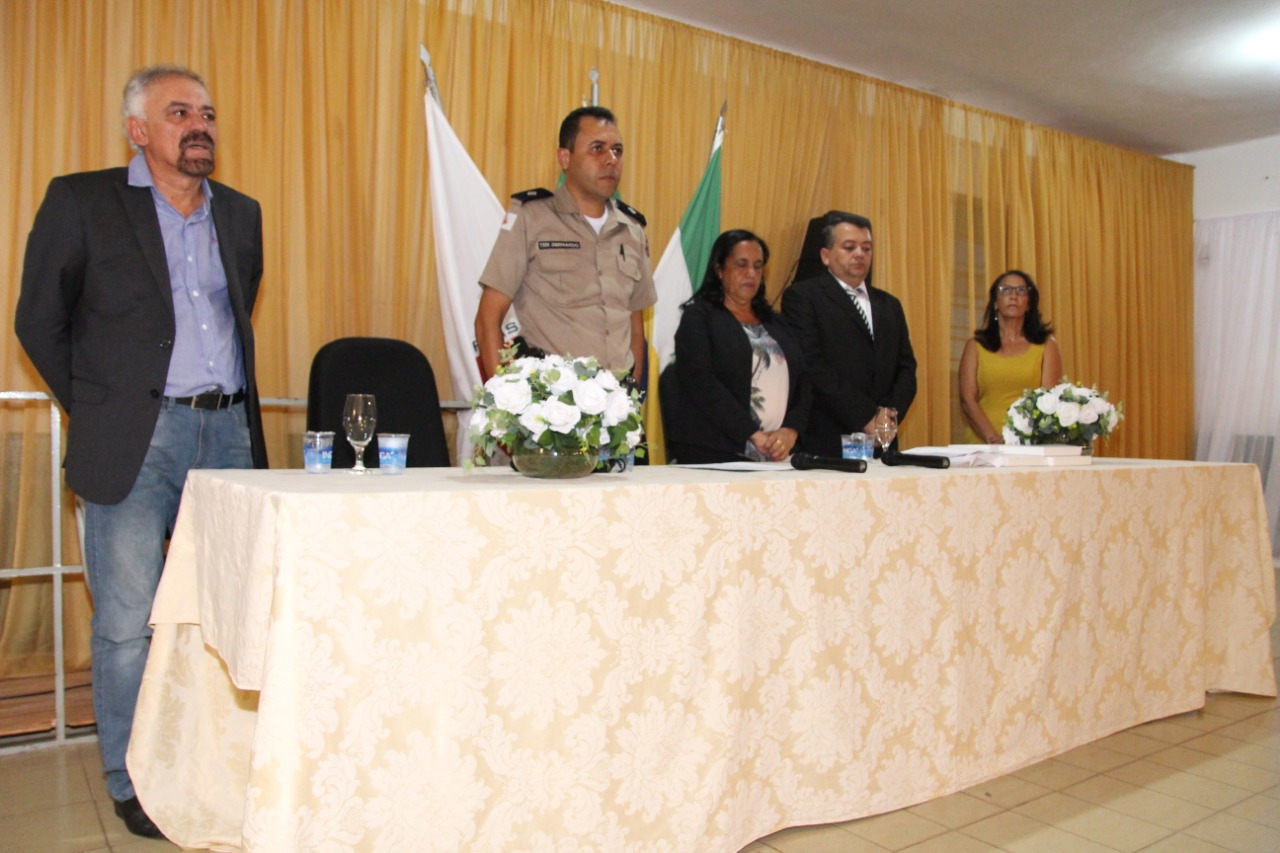 Sessão Solene para entrega de Títulos de Cidadania Honorária e Medalhas do Mérito Legislativo da Câmara Municipal de Minas Novas